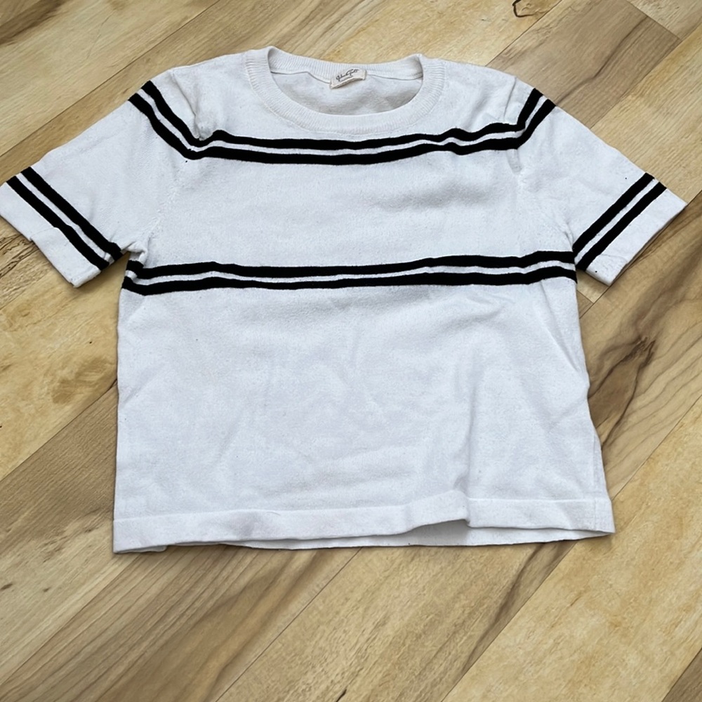 striped top